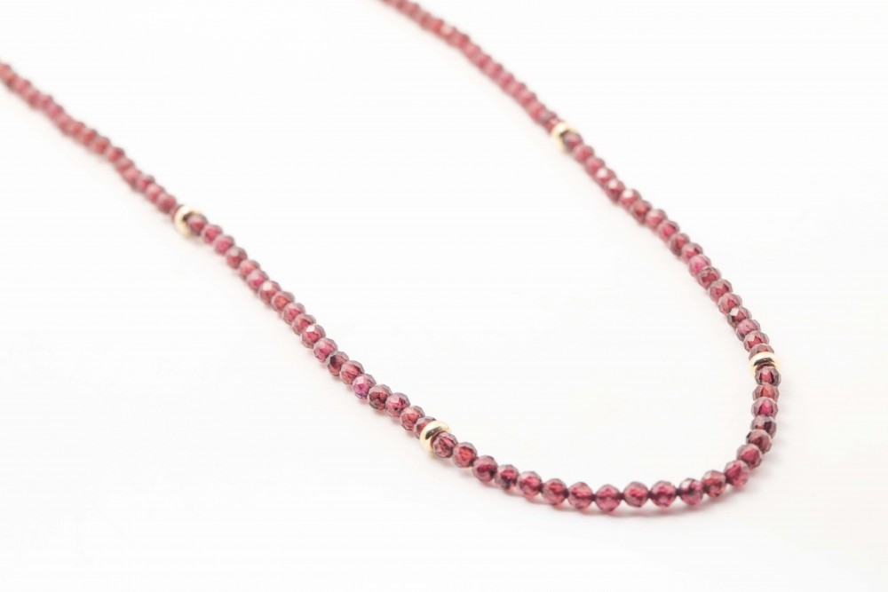 Collares y Dijes de Oro para Mujer en Lima | Murguia Joyería